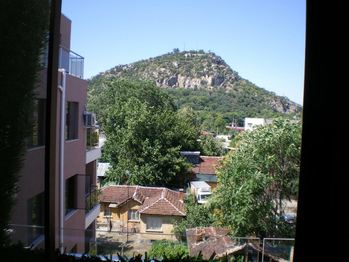 Park View Apartment Plovdiv With Parking Zewnętrze zdjęcie