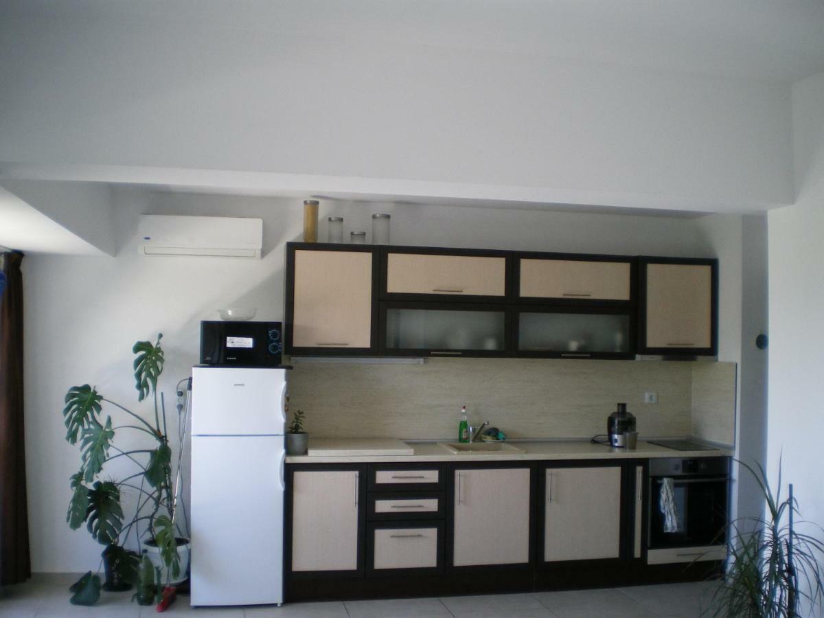 Park View Apartment Plovdiv With Parking Zewnętrze zdjęcie