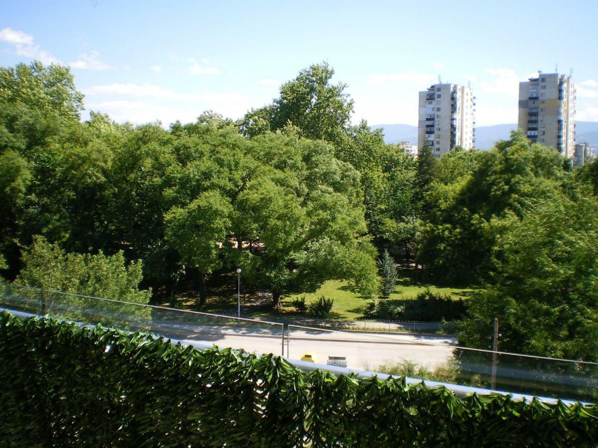 Park View Apartment Plovdiv With Parking Zewnętrze zdjęcie